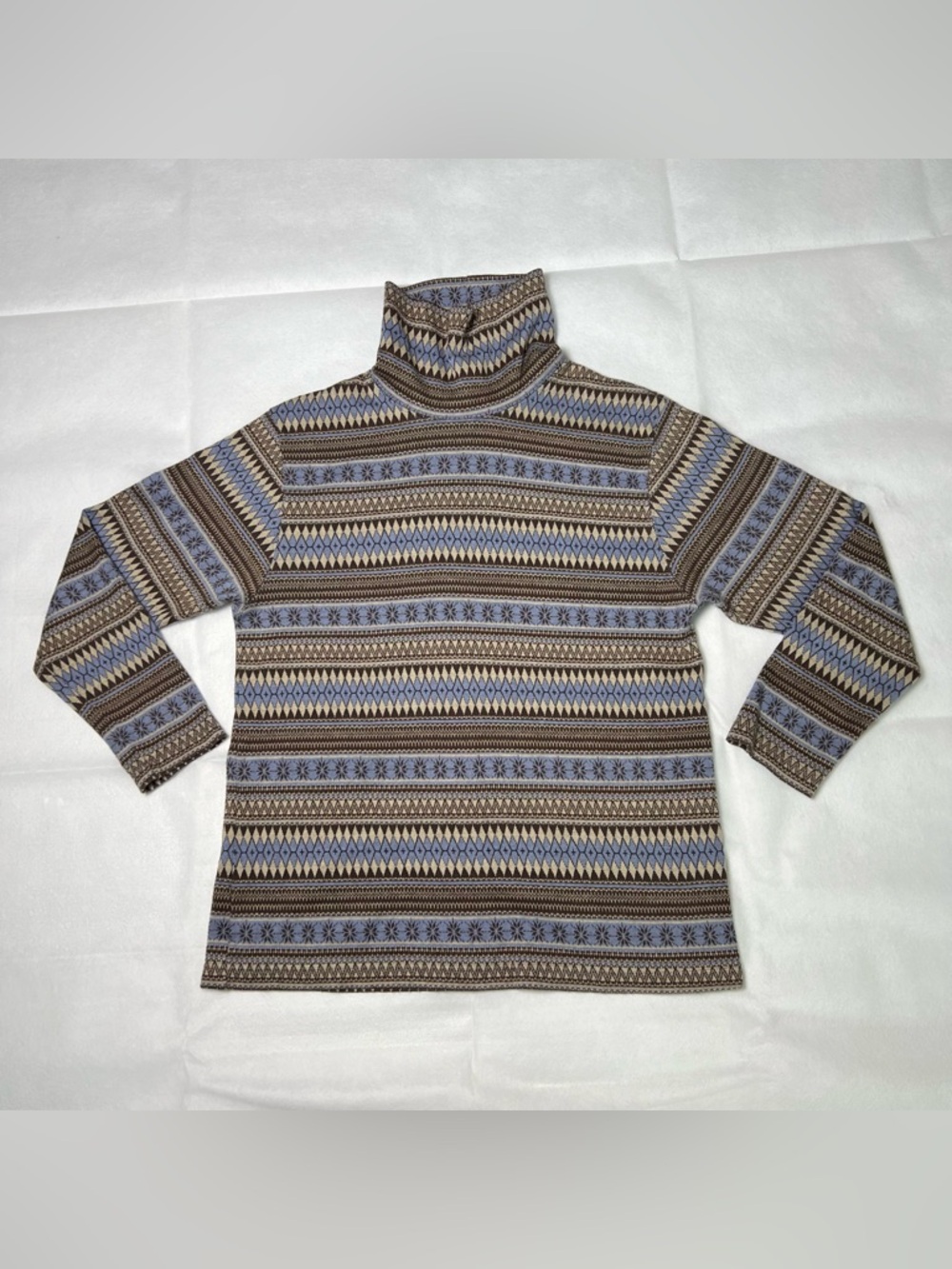 St. John's Bay turtle neck long sleeve shirt